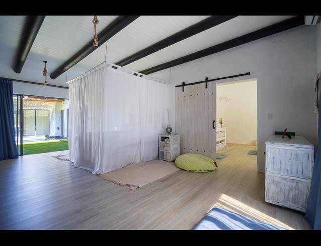 5 BEDROOM HOUSE FOR SALE IN MORNING STAR